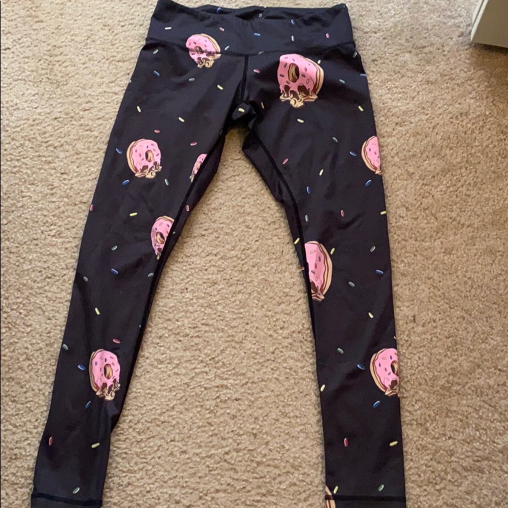 FEED ME FIGHT ME / BEAST WORX Donut Skull Leggings